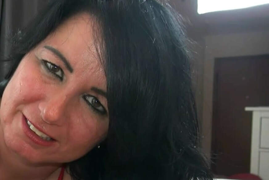 Alexandra-Wett: MAUL C******e! S****aBOMBE IN MEINEM MUND GEPLATZT