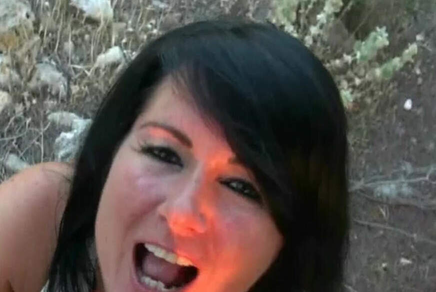 Alexandra-Wett: MEGA F****l! S****a TSUNAMI MITTEN IN DIE F**kf****e!