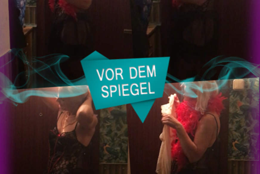 Vor dem Spiegel von ReifeCasey69