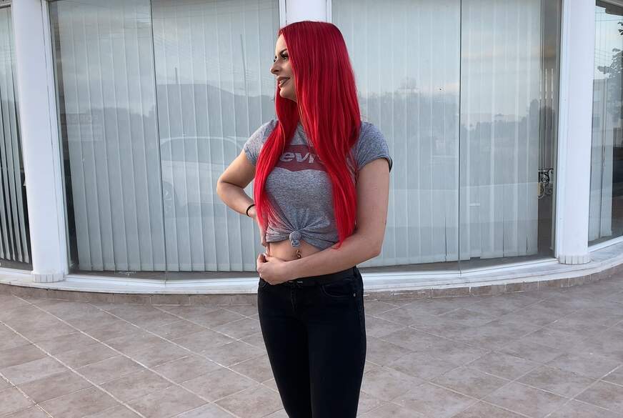 FariBanx: ÖFFENTLICHER SPONTANf**k! User Anton erkennt und z******t mich