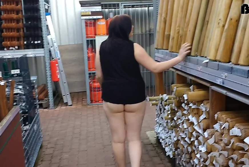 Baumarkt im Hösschen. von LittleEve pic1