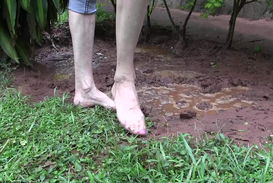 HerrinEnja: Richtig schmutzige Füsse