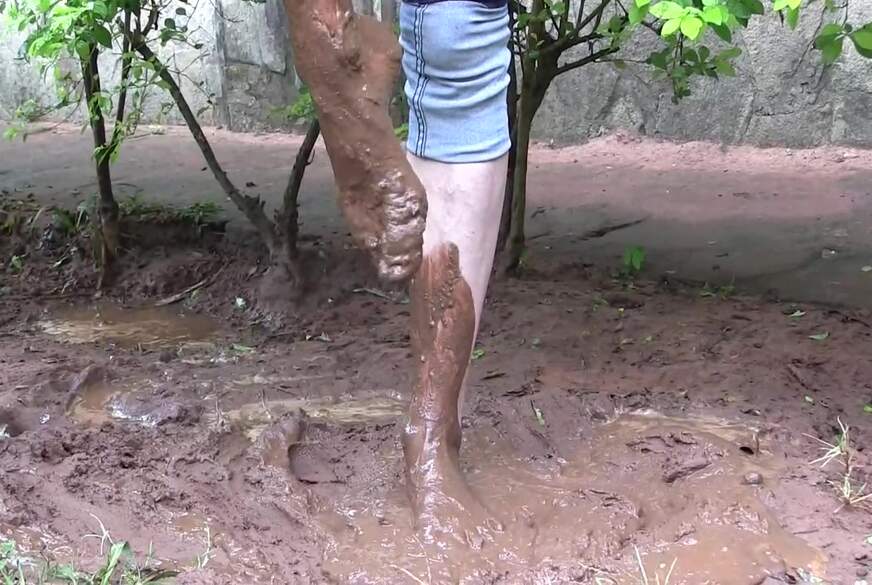 HerrinEnja: Richtig schmutzige Füsse