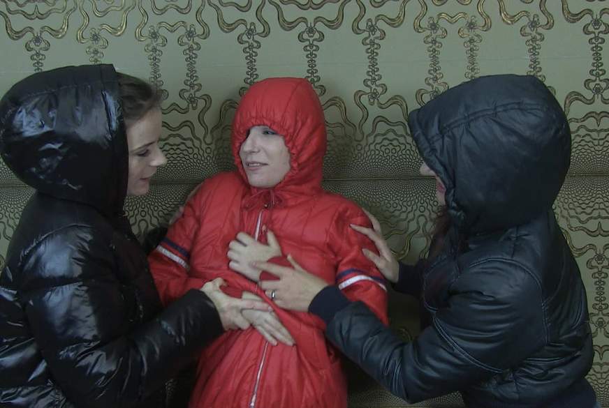 Dein Daunenjackenfetisch von lolicoon