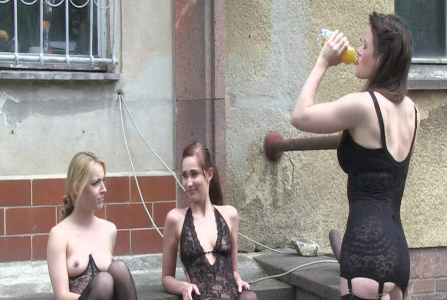 lolicoon: Outdoor p**sing on slaves