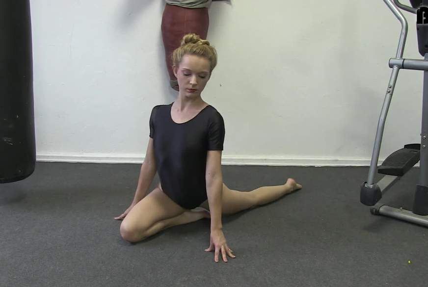 Flexibility Training von lolicoon