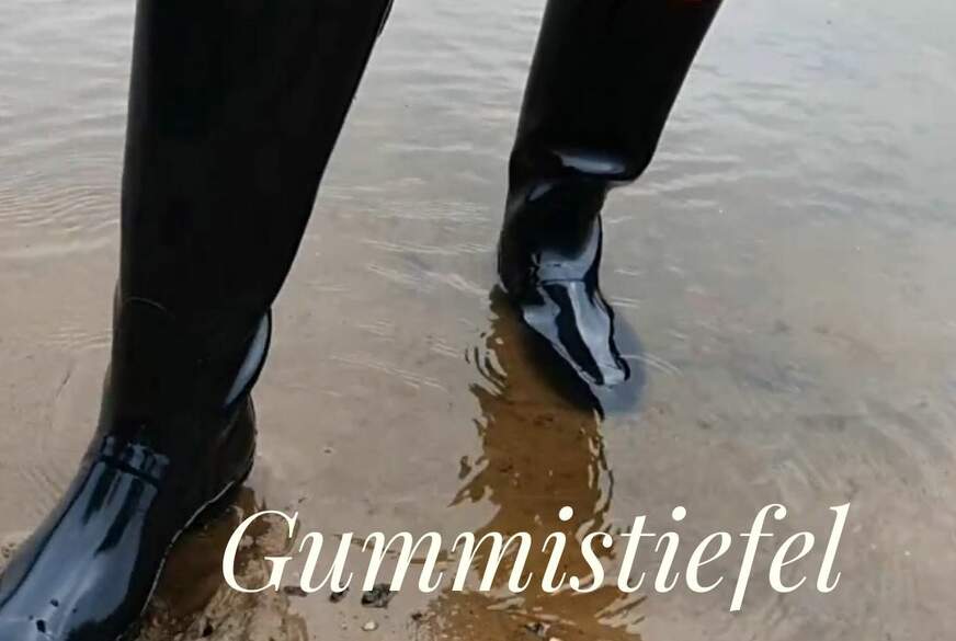 LadyKarame: Gummistiefel am See