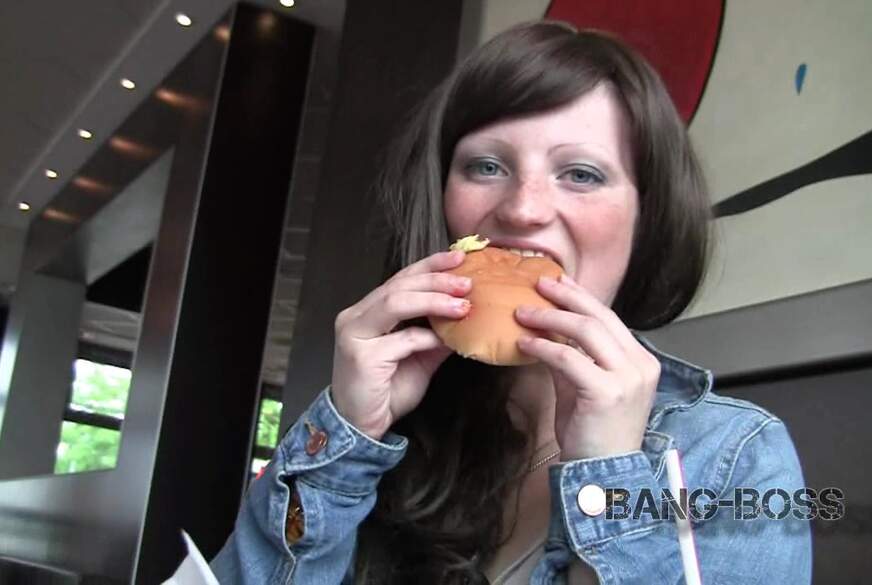 BANG-BOSS: S****a Snack im Burger Laden