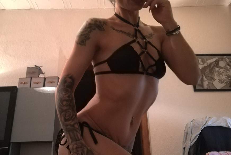 Wenn man Cat alleine Lässt!!!! von CatXXXb**w