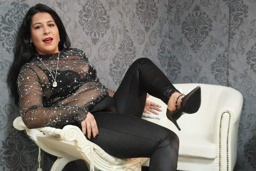 Minni S*****z E**********g von LadyAyse pic1