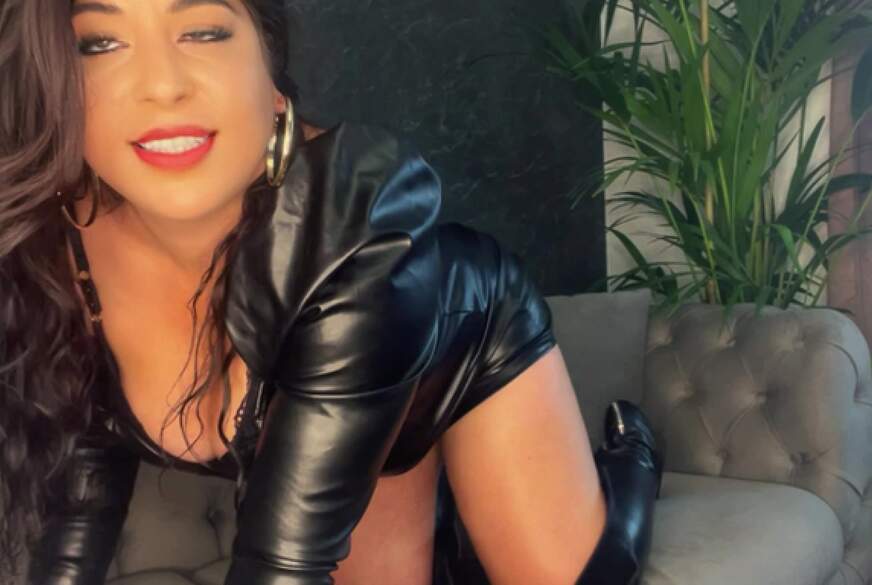 Anbetung deiner Leder Göttin mit geiler S****z Anweisung von LadyAyse pic1