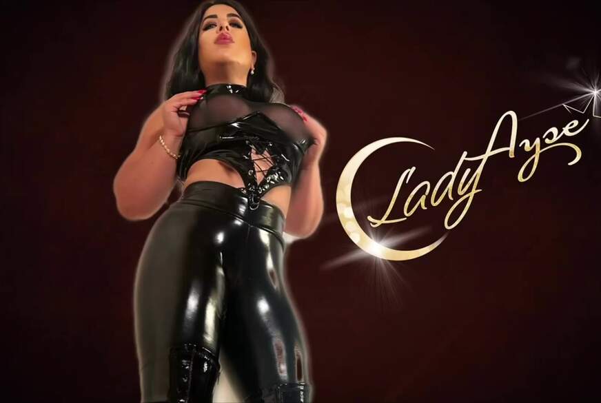 Feet Teasing Video von LadyAyse pic1
