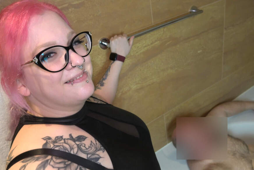 Abby-Strange: Alex und Abby p****n den Loser an