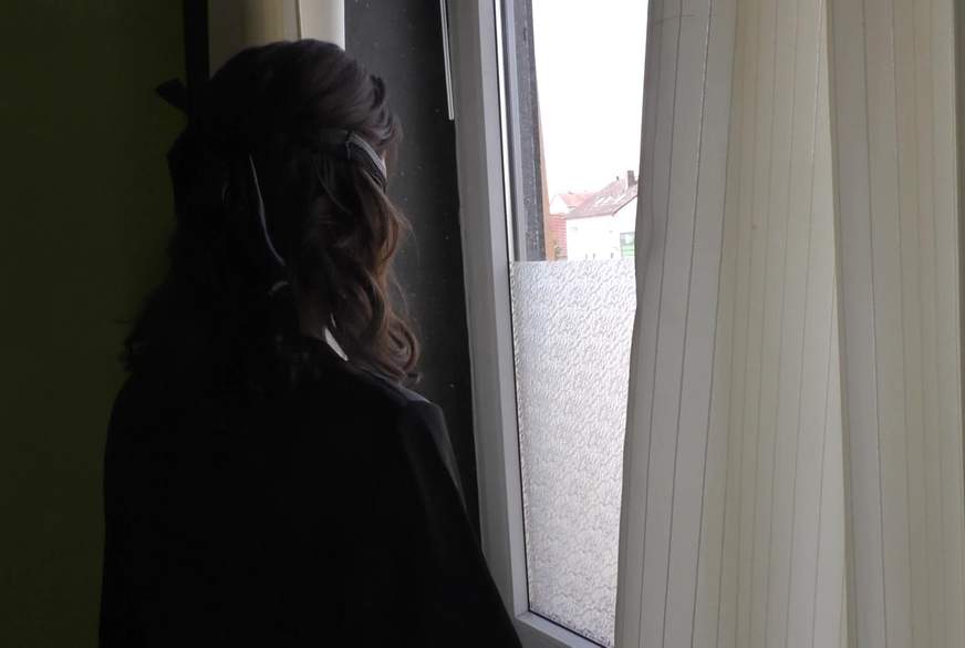 Nachbarschaftshilfe von Partyfotzen