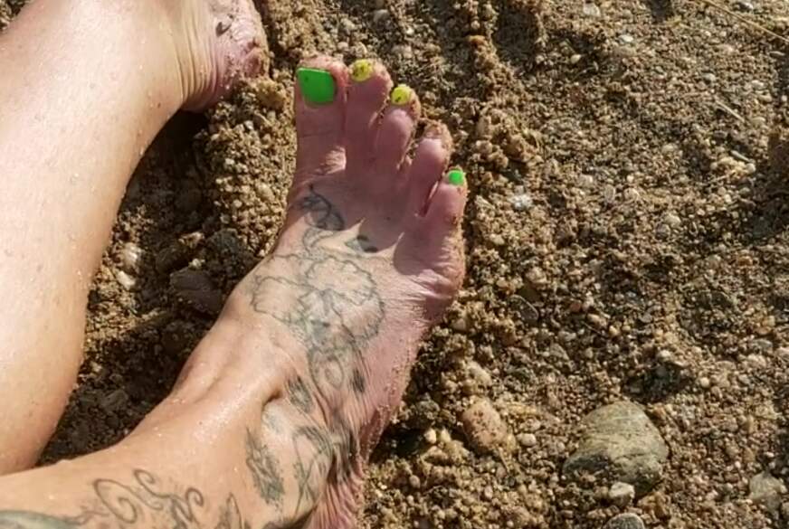 Füße von Lady Phantasia in neon grün von Ahsley pic2