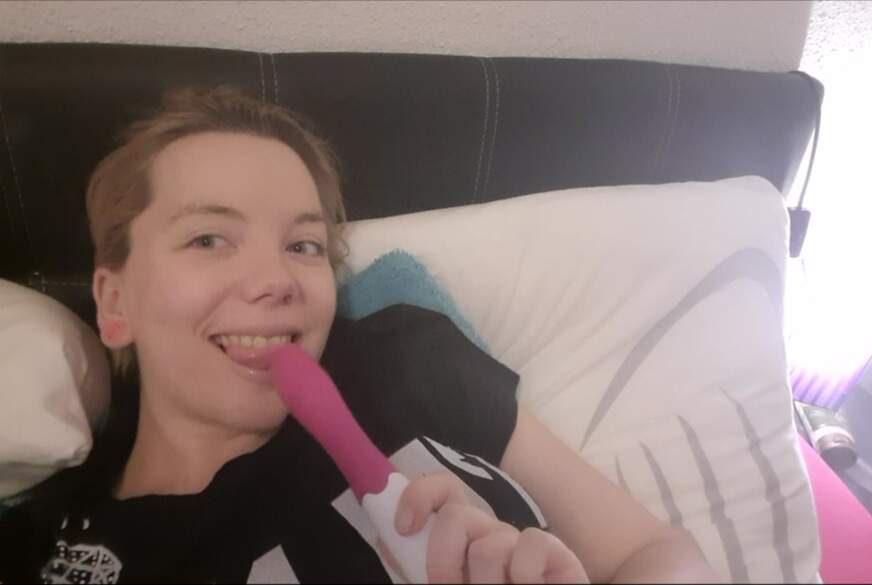 Dildo in meiner S**t-m****i von JuleStern