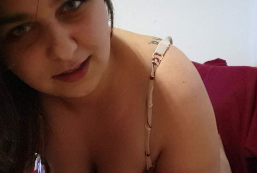 djsexyeyes: Der hilfreiche Nachbar