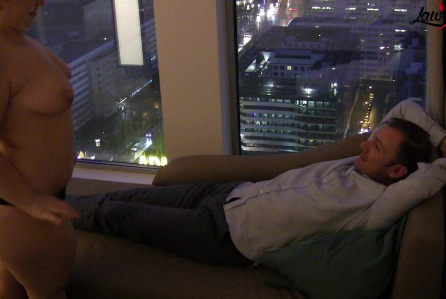 Kasia-Lawrence: Heißer Hotel-f**k - Kasia reitet sich zum multiplen Orgasmus