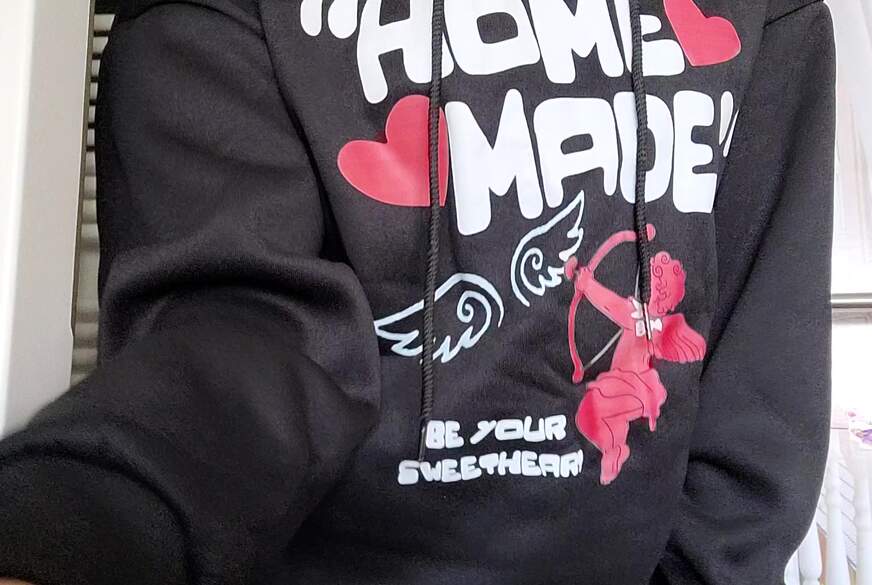 Lou-ShayenneVolpe: Daily Geilheit! Ich brauche deinen S*****z, dann passt es!