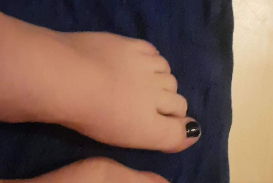 Mistress-Lola: Cremige Füsse