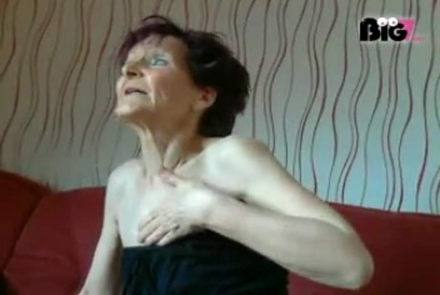 d******hmoni: HighHeels-f**k