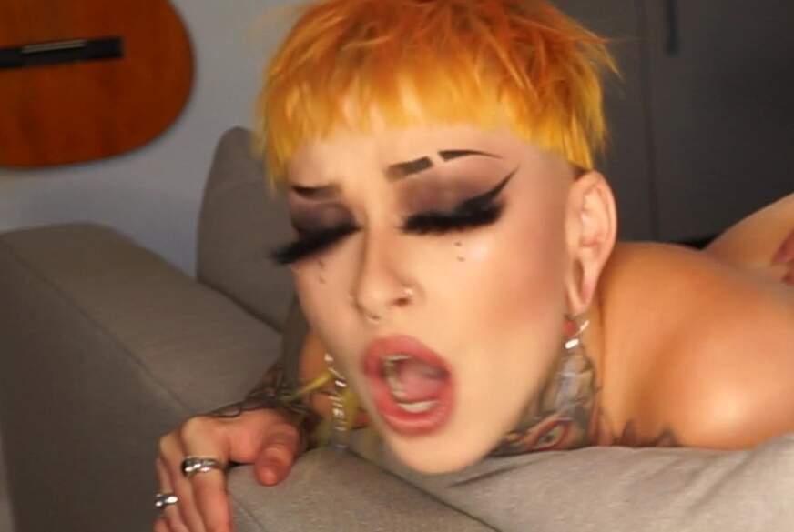 H******e C******e - H**t auf der Couch rangenommen! von Micky-Bottenberg