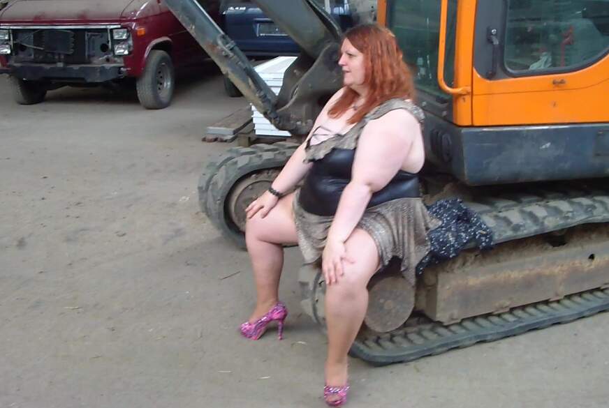 tammara28: Am Bagger G*****t !!