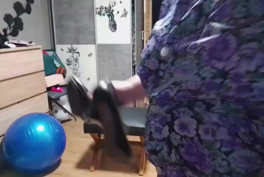 tammara28: Pumpsf**k im Kittel mit Nylons