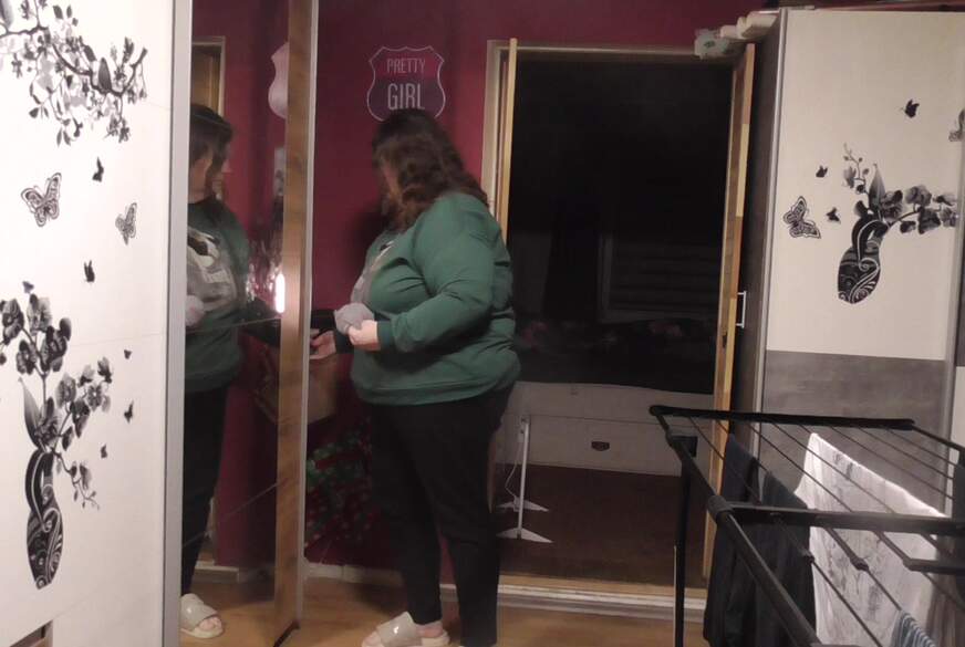 Sklave mach mein Haushalt dann bekommst du eine Belohnung von tammara28