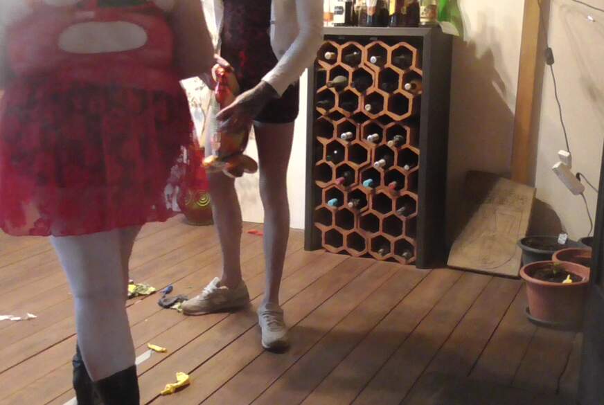 Kaputt machen hier wird werden PVC Ballons Zerstört von tammara28