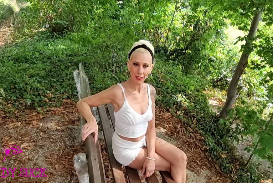 VOM USER VERSETZT, DANN F**k ICH DEN KAMERAMANN von Queen Candy