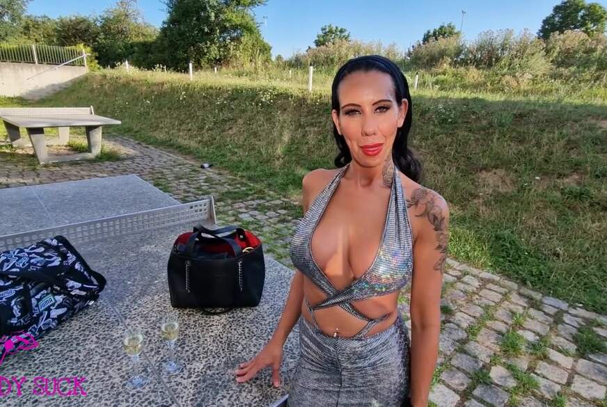 Candys**k: Wie Krass, ich schenke im einen D******h-f**k zum Geburtstag