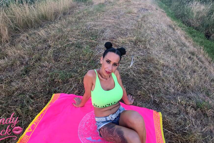 R***e an der S******e Jetzt f**k ich ihren Freund! von Queen Candy