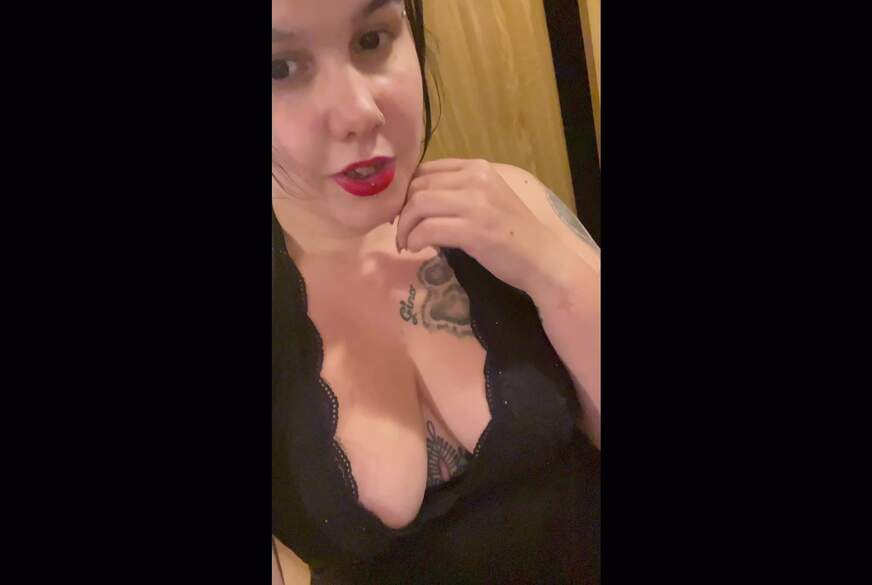 Lillyfee20: Strenger tag im büro geht zu ende