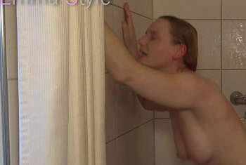In der Dusche g*****t