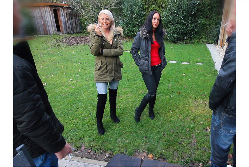 Die versaute S************en Familienfe**r! Double B**wjob und S****aküsse! von Daynia