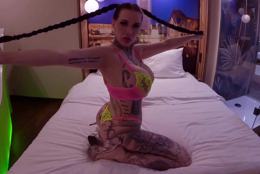 B**wjob im Hotelzimmer mit User von MissAlessaMilano