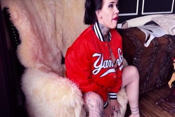 Ringefetisch und Bombejacke D********t
