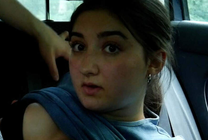 LeahSnuSnu: Wanderparklplatz wird zum Pornoschauplatz! Auf der Rücksitzbank g*****t und v***********t!! 29.06.2