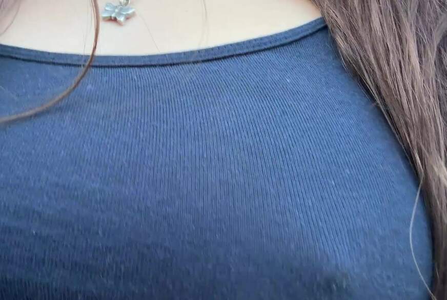 LeahSnuSnu: OMG hat er es gemerkt ?? Heimlich im Uber meine p***y bis zum Orgasmus g*******t!