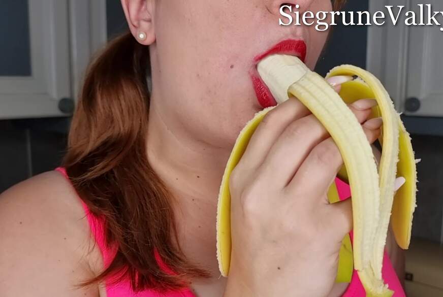 SiegruneValkyra: CloseUpOralFetisch Vol.3