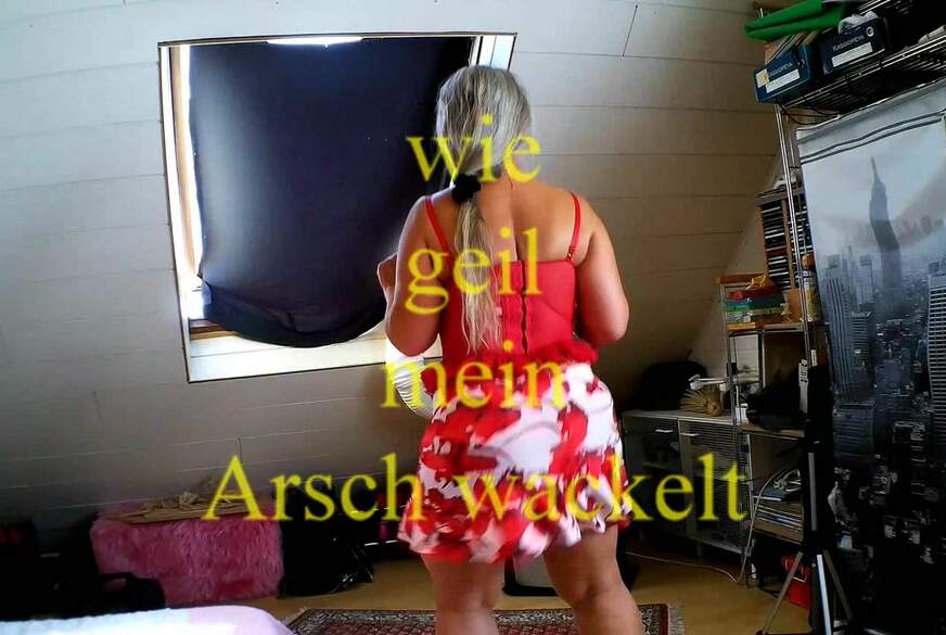 Marlain: wie geil mein Arch wackelt