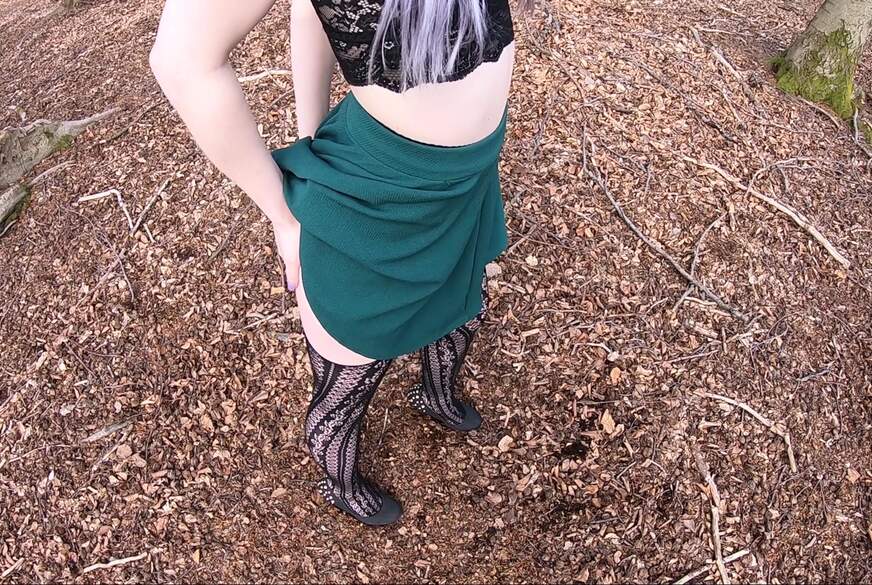 LovlyLuna: 18 Jährige wird Outdoor g*****t !!!