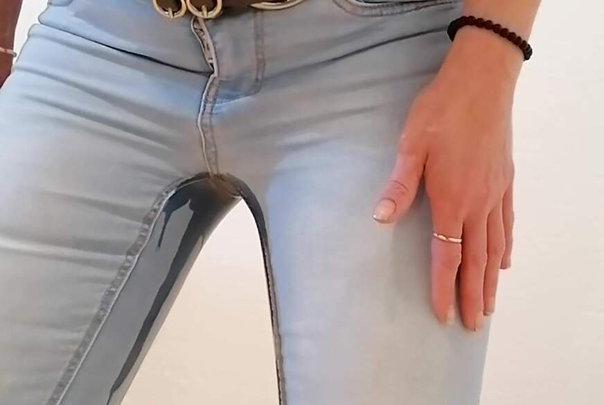 Jeans P**s in Gummistiefeln von Magdasophie pic3