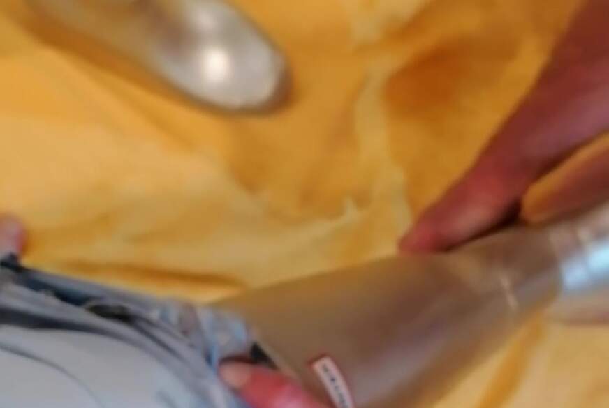 Magdasophie: Jeans P**s in Gummistiefeln