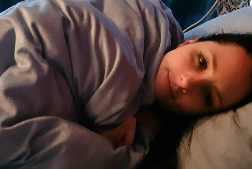 Meliszarah: Frohen Valentinstag - GF B**wjob im Bett