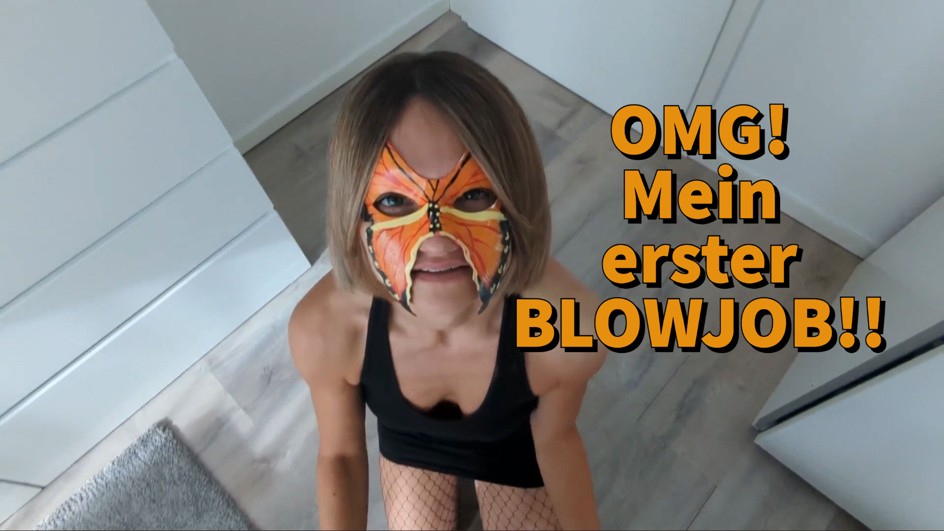 OMG! Mein erster Blowjob!!! Ich habe mich getraut und habe mir einen geilen Kerl eingeladen, damit ich endlich meinen ersten Blowjob vor der Kamera machen kann. Es war einfach so komisch am Anfang mit Kamera, aber als ich seinen geilen Schwanz gesehen habe, habe ich einfach alles andere vergessen. Ich hoffe dir gefällt das Video! Was denkst du, sollte ich einen Schritt weiter gehen?
#blasen #blowjob #erstesmal #facia #cuminmouth