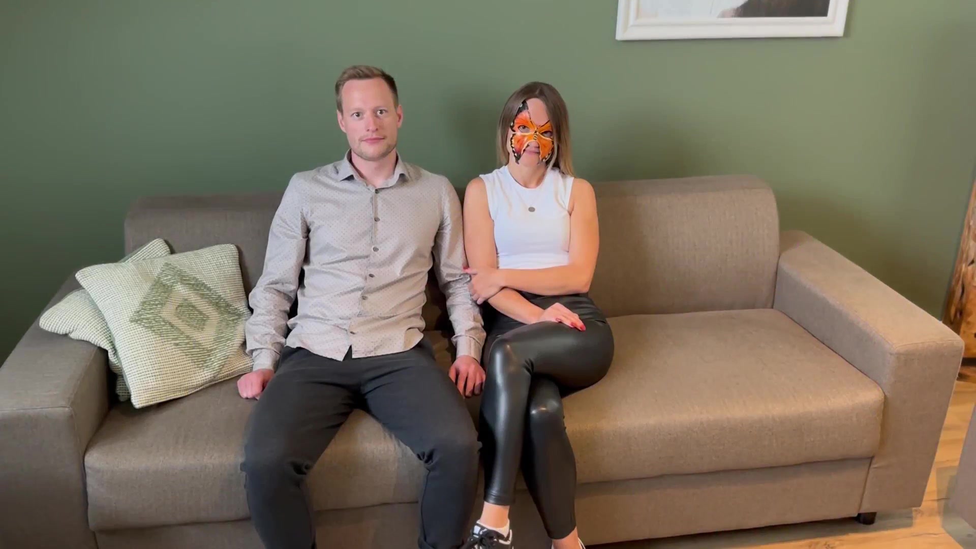 Wie geil ist bitte der Userdreh mit Patimalo? Obwohl es sein erster Userfick ist, bin ich aufgeregter als er! Er fickt mich einfach einfach richtig heftig durch und bringt mich komplett um den Versand! Ich glaube das sollten wir wiederholen oder?