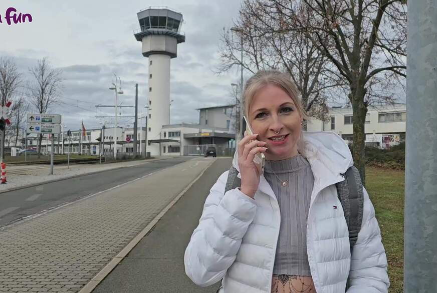 Ständig DAUERGEIL - TAXIFAHRER den S*****z leer gemacht! von Lady-Tamara pic2