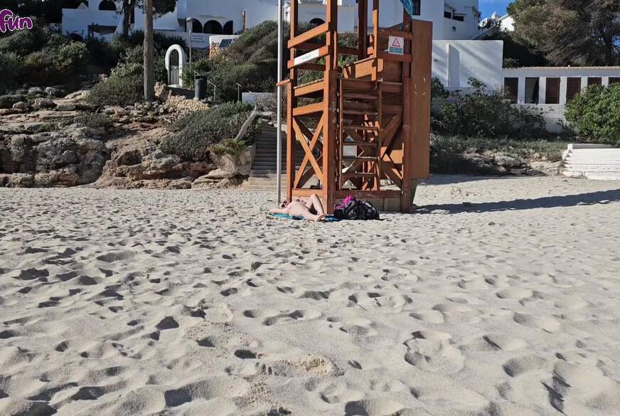 STRANDb***h abgeschleppt und DIREKT in die F***e g*******t von Lady-Tamara pic2